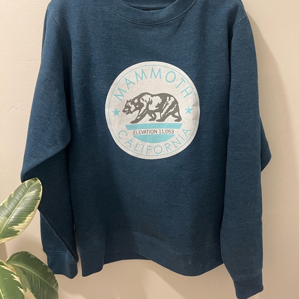 Mammoth California crewneck sweatshirt